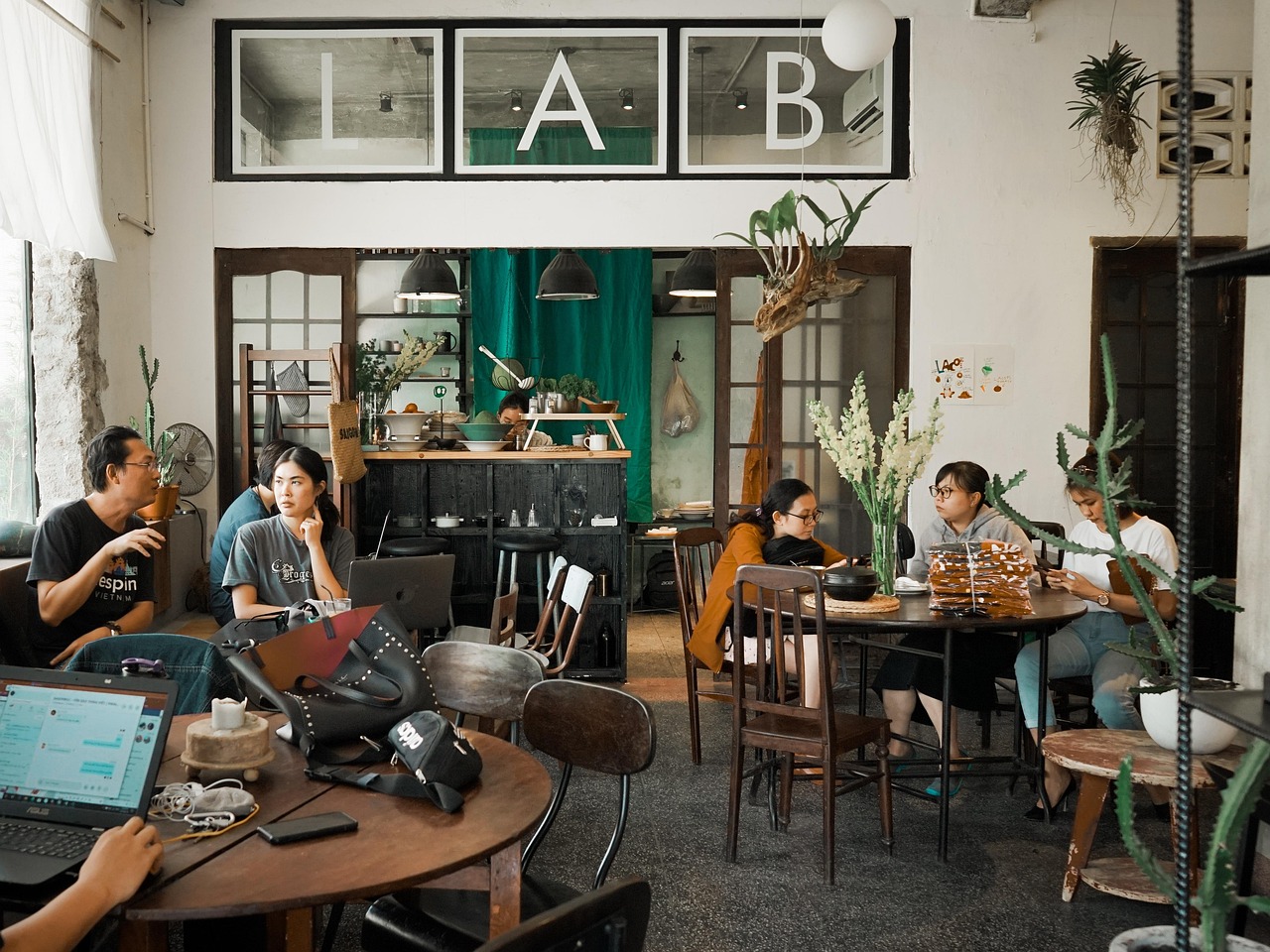 富达西湖代理注册企业商标